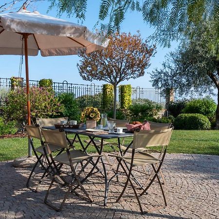 Villa Rosmarino อิมเปรีอา ภายนอก รูปภาพ